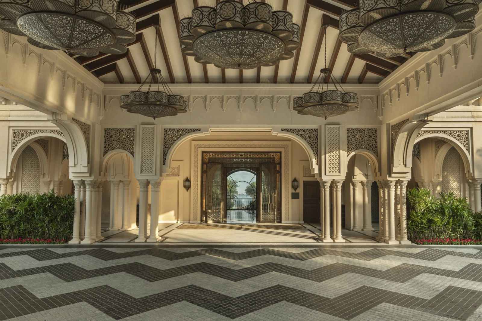 Курорт Four Seasons Resort Dubai at Jumeirah Beach впервые удостоен знака Michelin Key в гиде Michelin 2026 года
