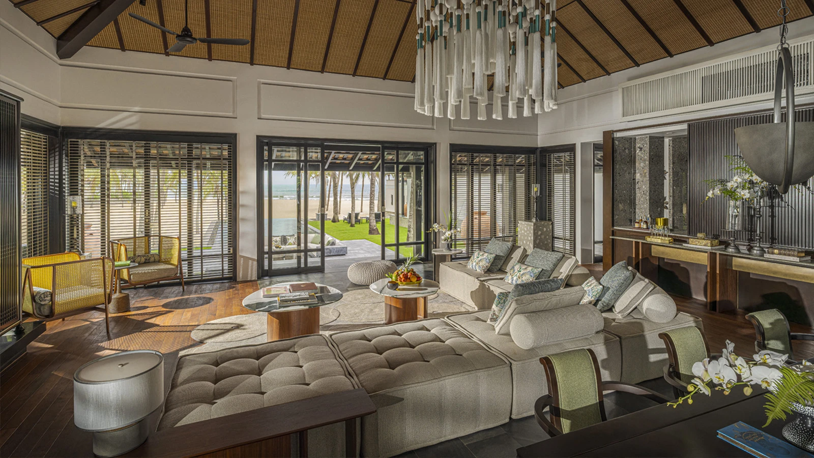 Курорт Four Seasons Resort The Nam Hai вновь удостоен двух ключей Michelin, подтвердив статус одной из самых выдающихся гостиниц Вьетнама