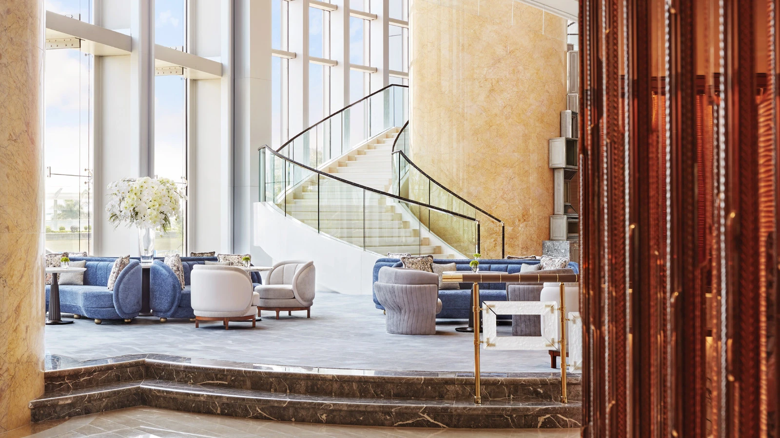 Отель Four Seasons Hotel Hong Kong удостоен двух ключей Michelin