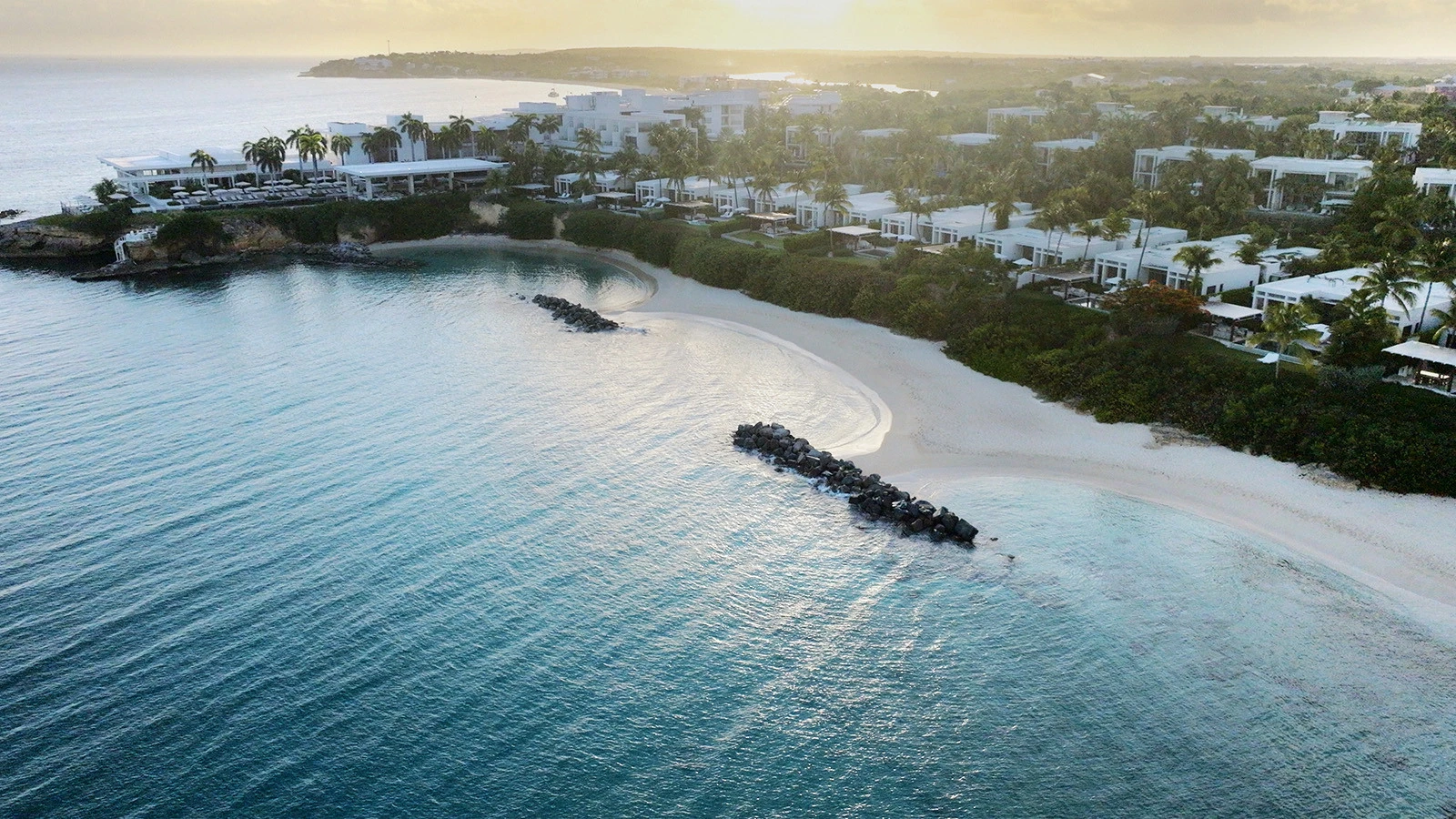Four Seasons Resort and Residences Anguilla сохраняет два ключа Michelin в гостиничном отборе Michelin Guide 2026