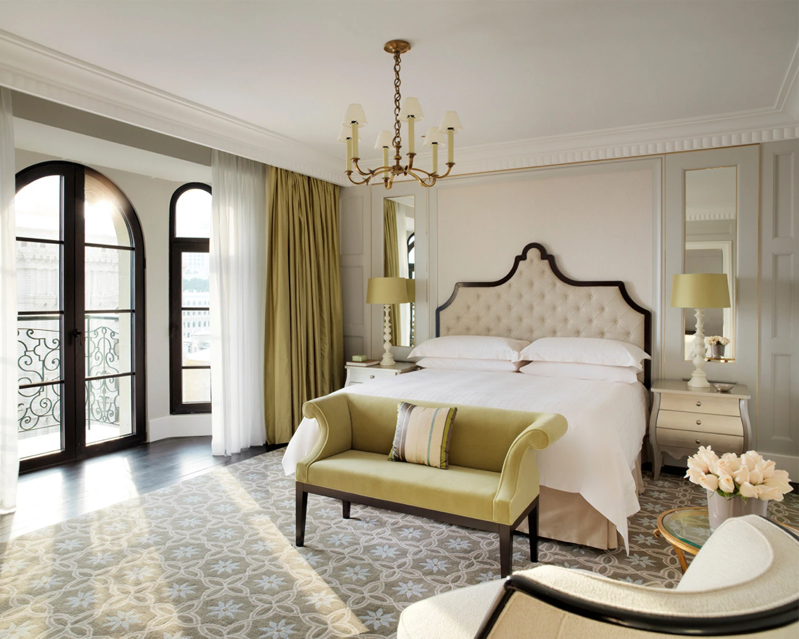Готовы к пит-стопу: отель Four Seasons Hotel Baku представляет самые эксклюзивные впечатления гоночного уик-энда