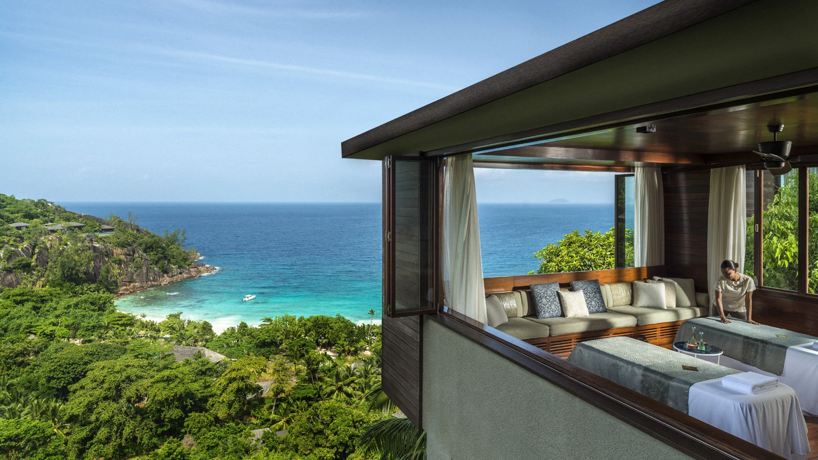 Four Seasons Resort Seychelles принимает известного специалиста по Чи Ней Цанг и тайскому массажу