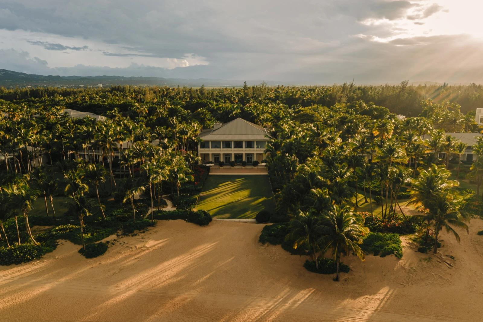 Курорт Four Seasons Resort and Residences Puerto Rico удостоен одной звезды Michelin Key