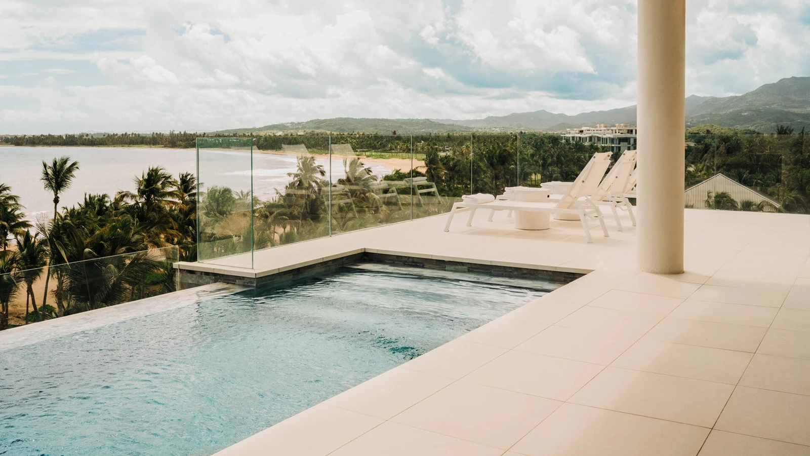 Курорт Four Seasons Resort and Residences Puerto Rico удостоен одной звезды Michelin Key