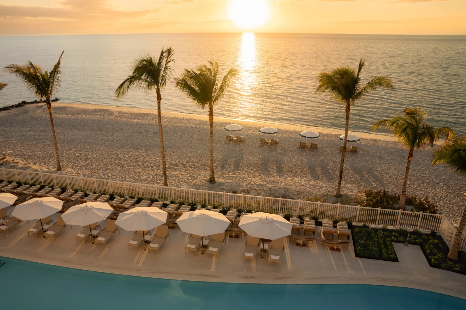 Naples Beach Club, A Four Seasons Resort вошёл в число лучших курортов Флориды по версии премии Condé Nast Traveler Readers’ Choice Awards 2026
