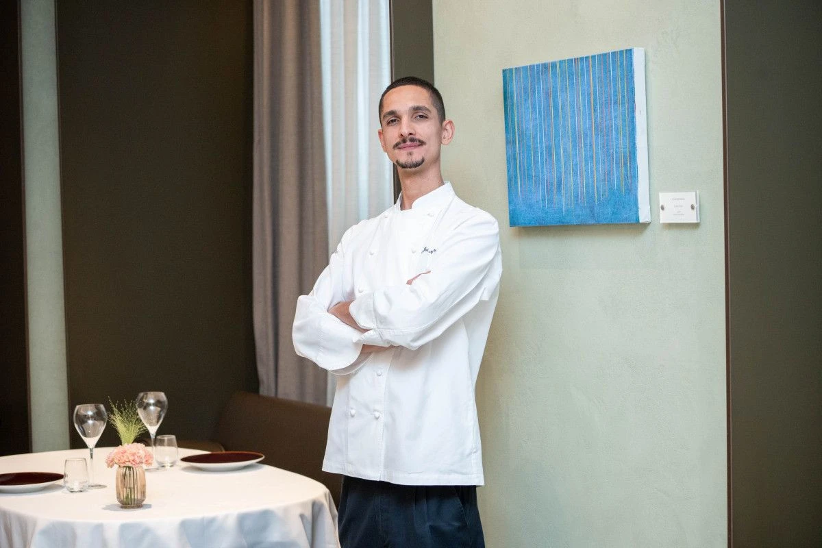 Шеф-повар Park Hyatt Milan Джошуа Аквавива проведёт десятидневную итальянскую резиденцию в Alila Kothaifaru Maldives
