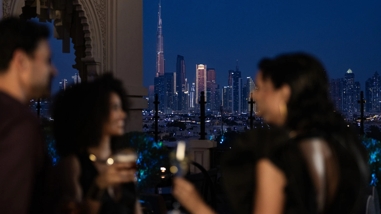 Сезон чудес: встреча Нового года на берегу в отеле Four Seasons Resort Dubai