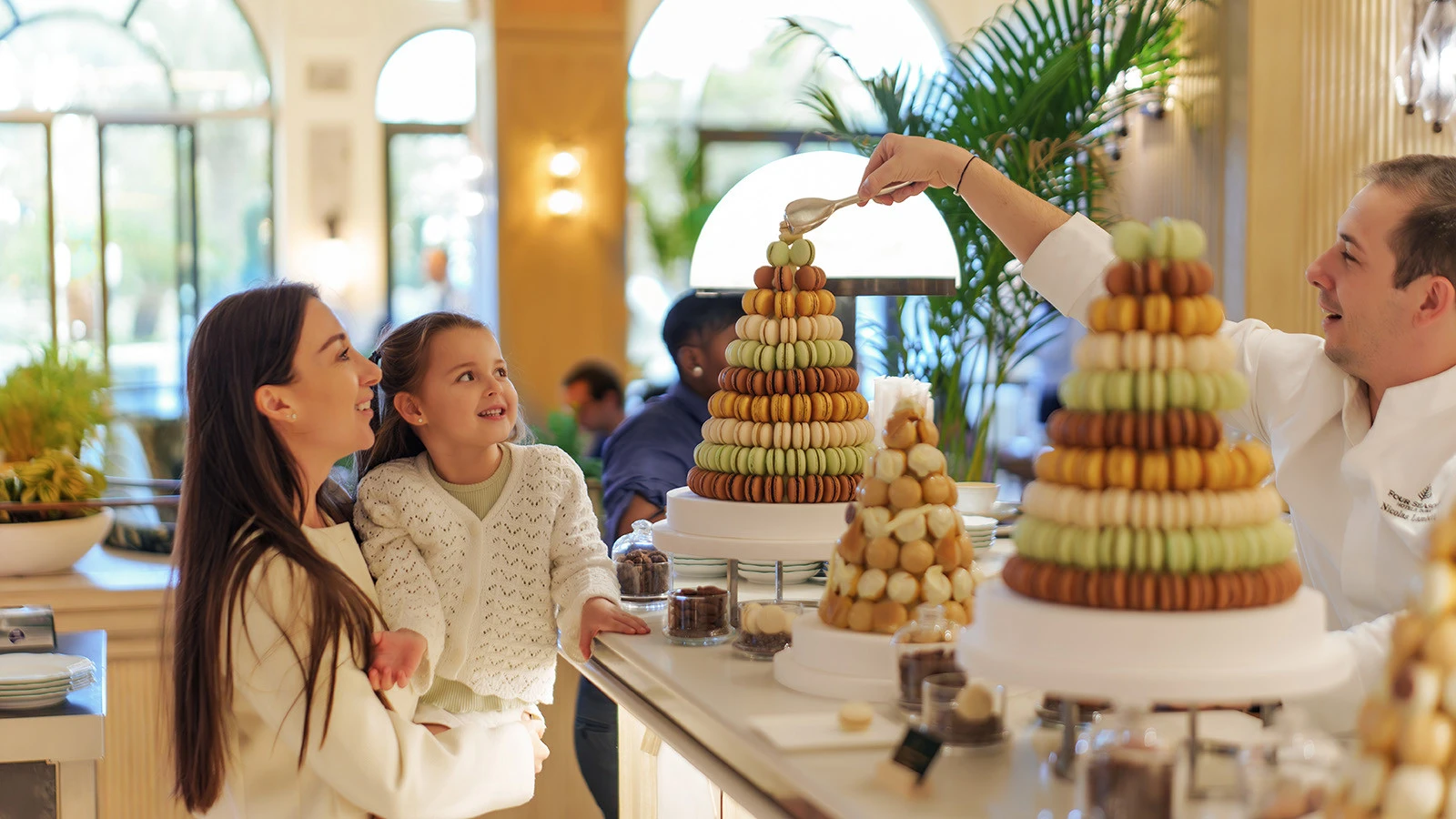 Сезон чудес: встреча Нового года на берегу в отеле Four Seasons Resort Dubai