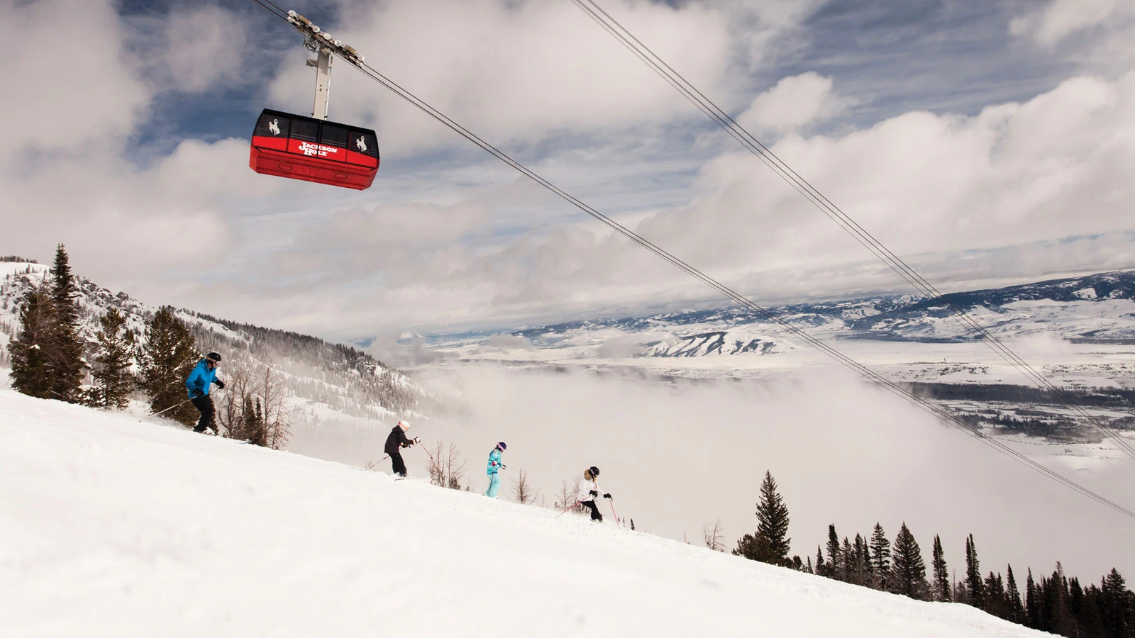 Готовьтесь к снежным склонам: Four Seasons Resort and Residences Jackson Hole представляет эксклюзивные предложения горнолыжного сезона
