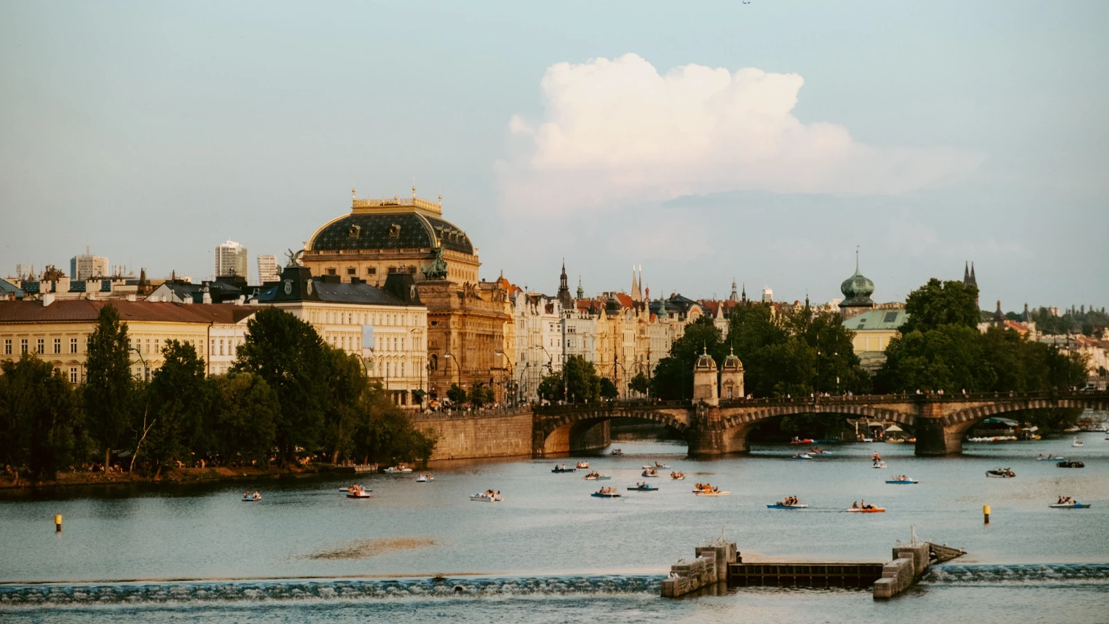 День благодарения в Праге: осенний отпуск в отеле Four Seasons Hotel Prague