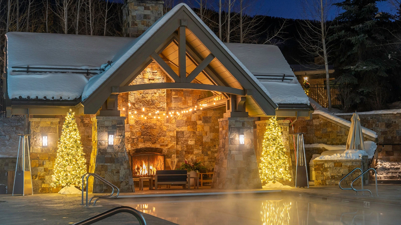 Курорт Four Seasons Resort and Residences Vail встречает праздничный сезон горными традициями, кулинарными торжествами и значимыми моментами