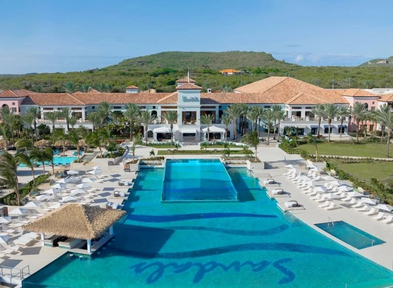 Теперь открыто: Sandals Royal Curaçao говорит «Bon Bini» голландскому Карибскому региону