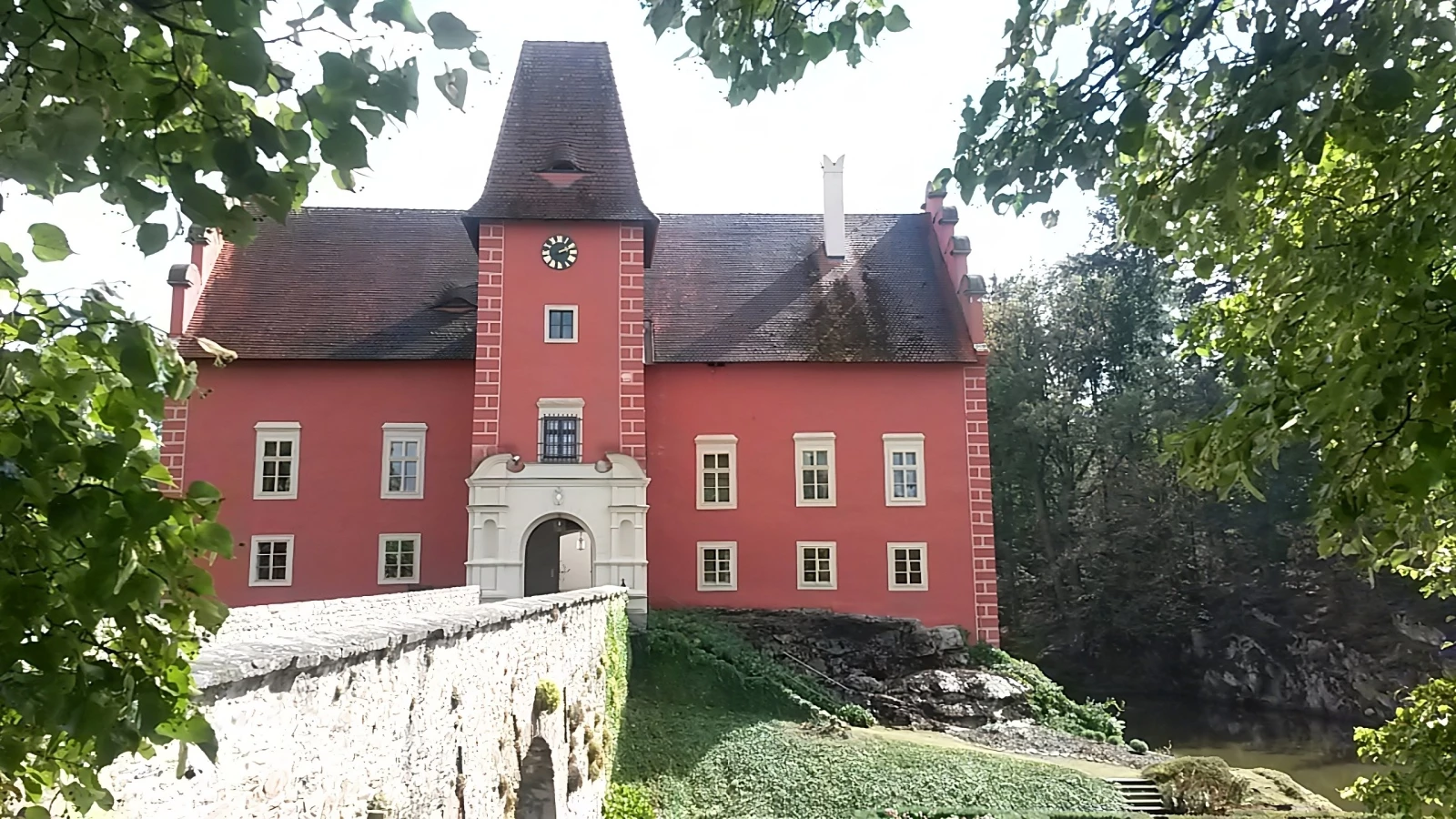 Из Праги в Телч, Йиндржихув Градец и замок Червена Лгота