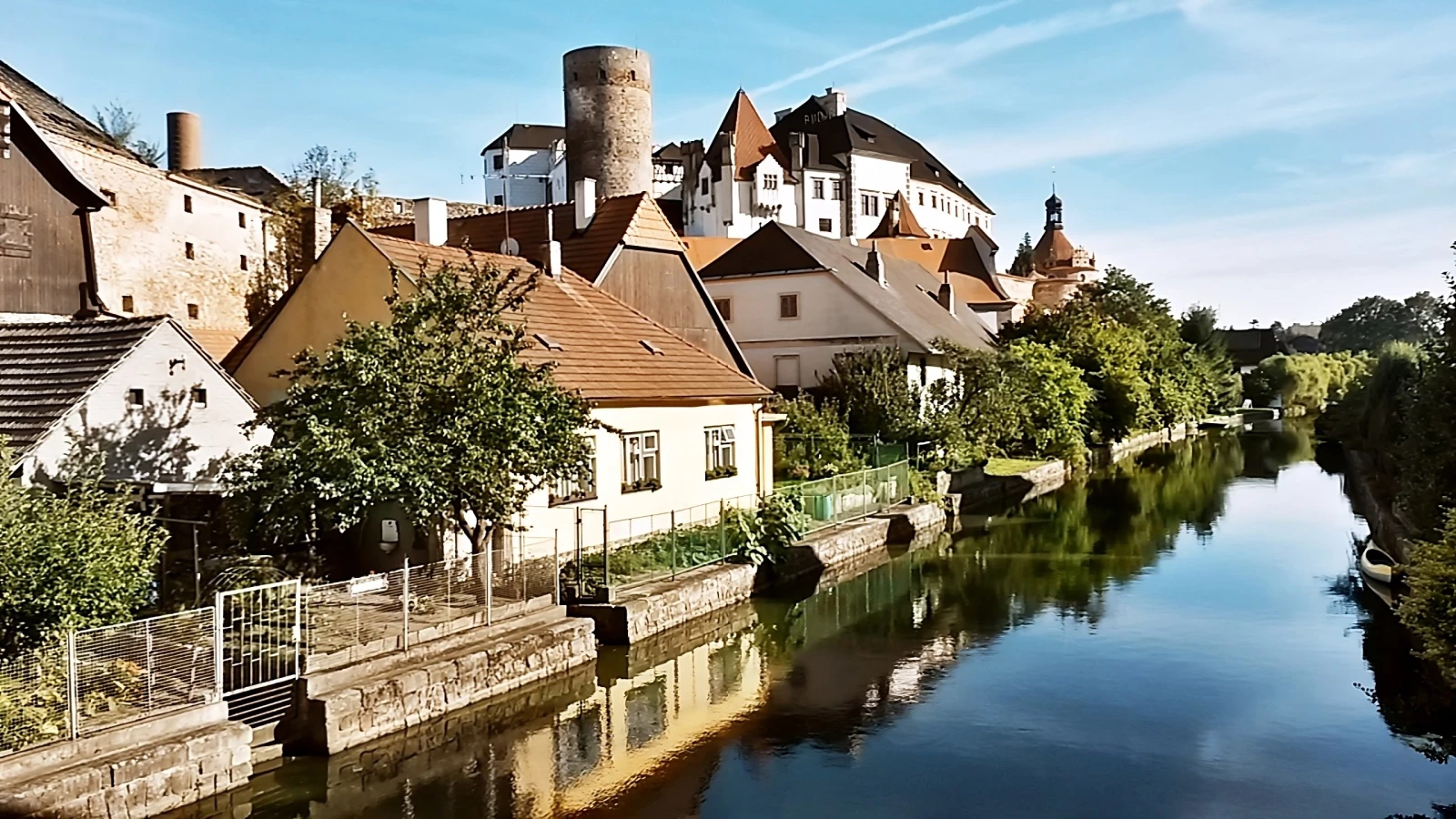 Из Праги в Телч, Йиндржихув Градец и замок Червена Лгота