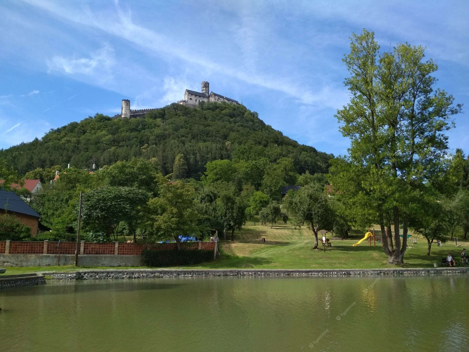 Из Праги на Махово озеро и в несколько старинных замков