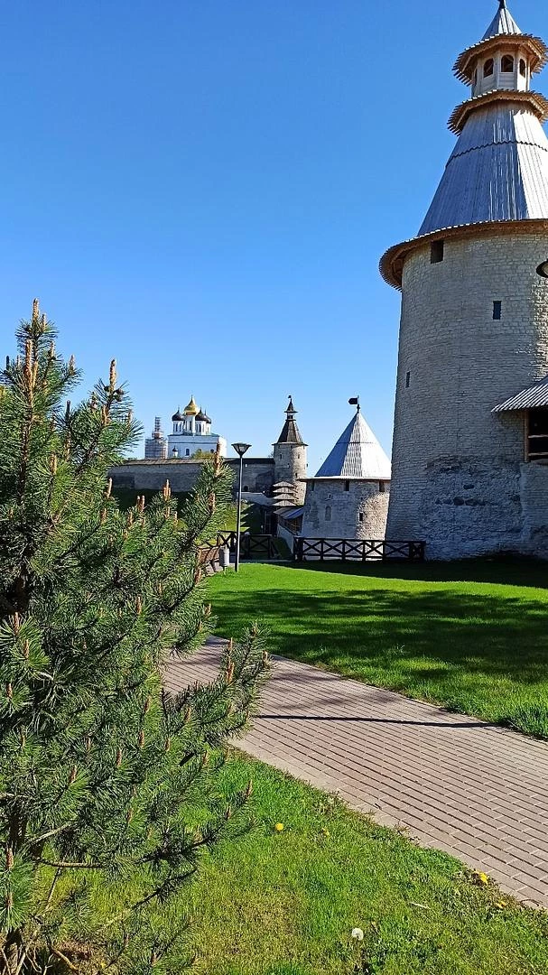 Майские праздники в Пскове 2 дня