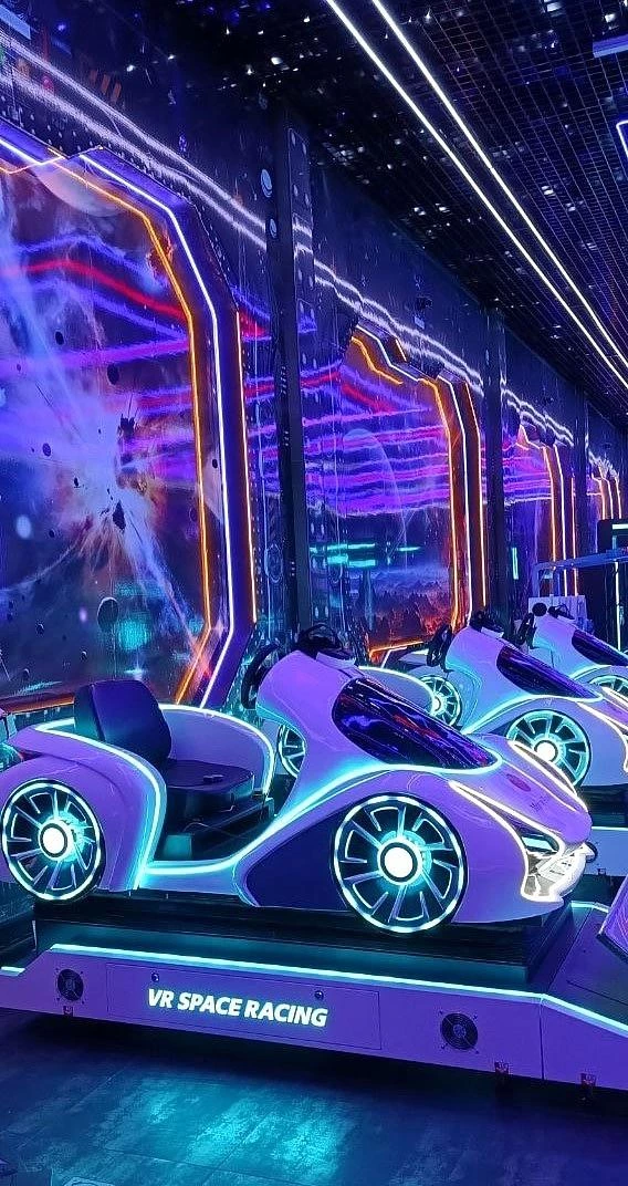 КОСМИЧЕСКОЕ ПРИКЛЮЧЕНИЕ НА ФАБРИКУ "АТАГ"