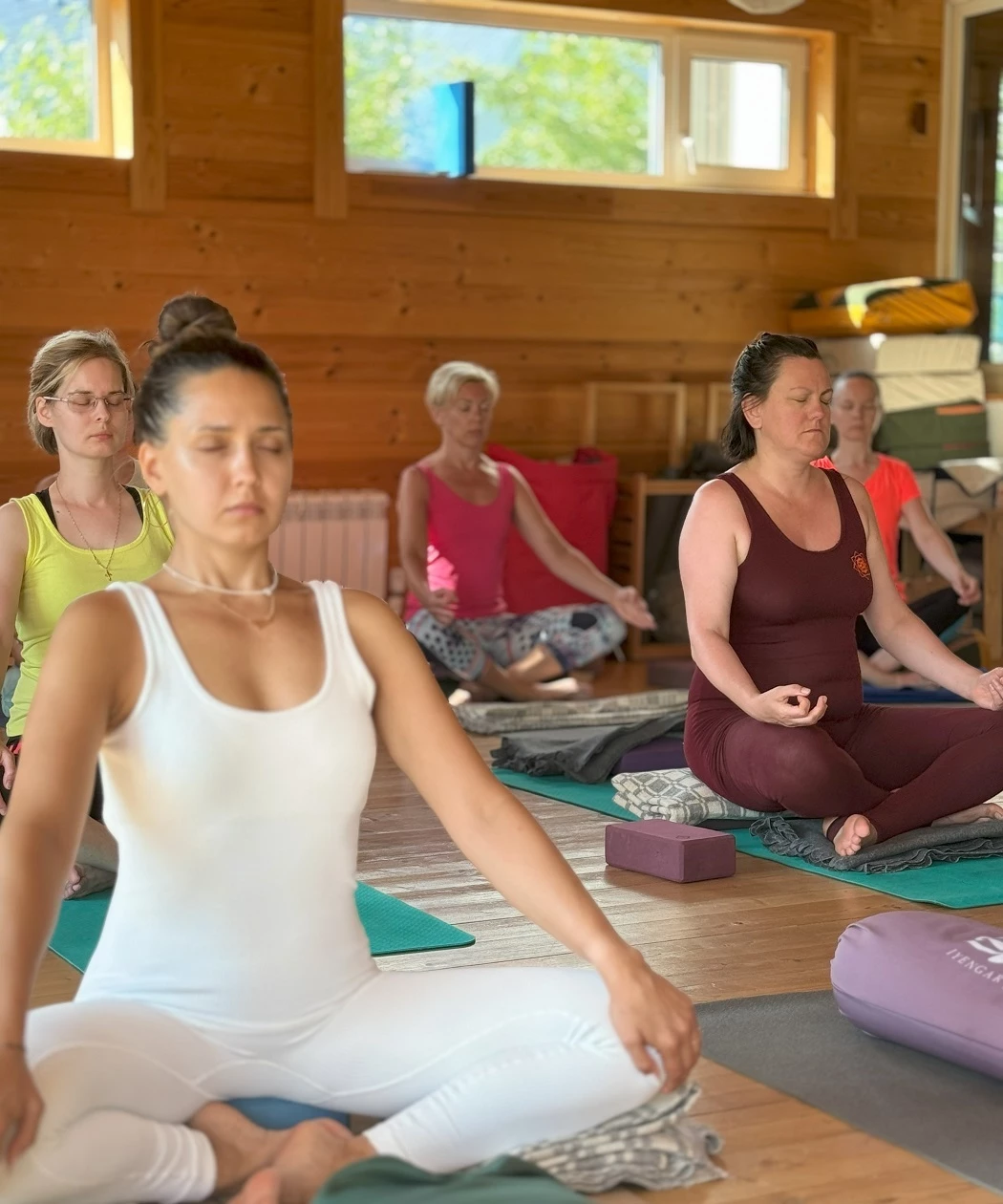Йога-выходные на йога-даче «Сердце»