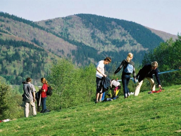 Устронь