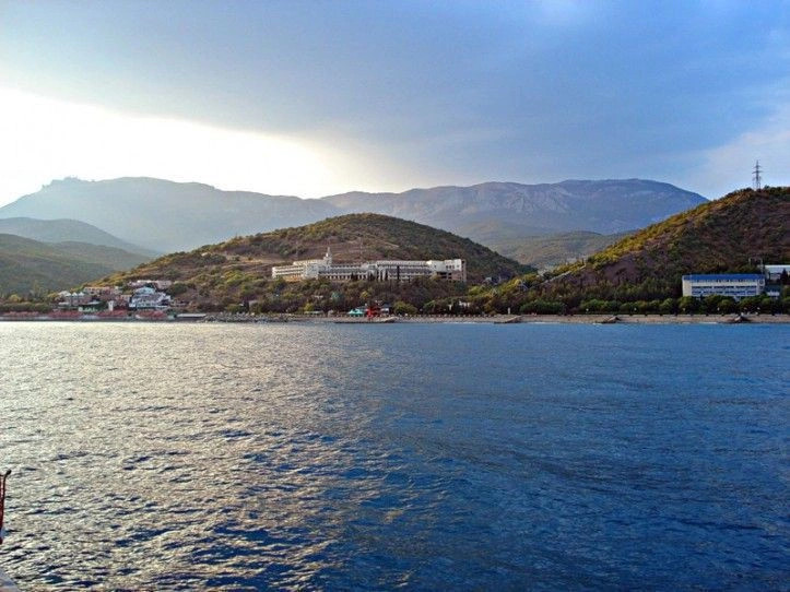 Алуштинский горсовет (Большая Алушта)