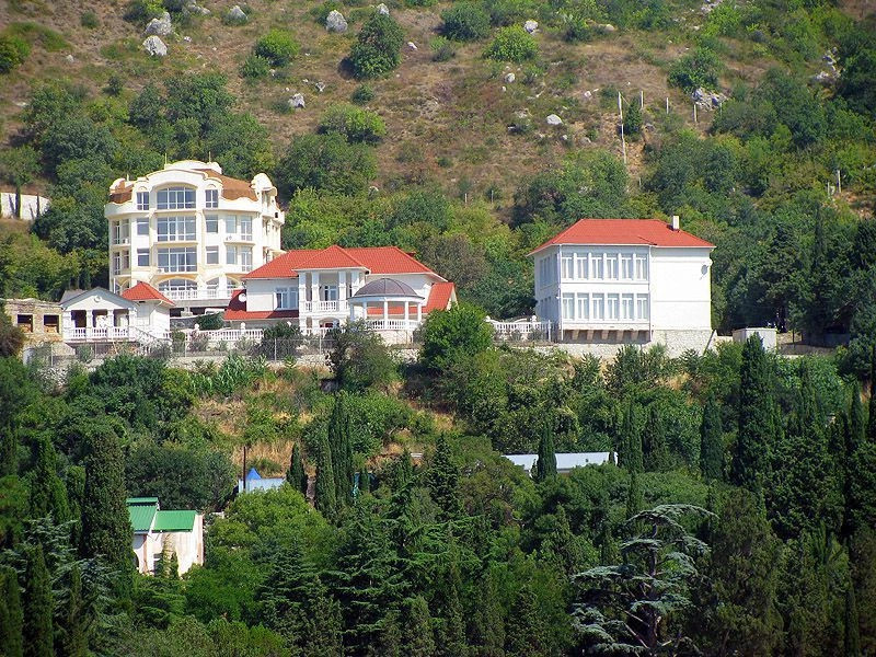 Утёс (Карасан)