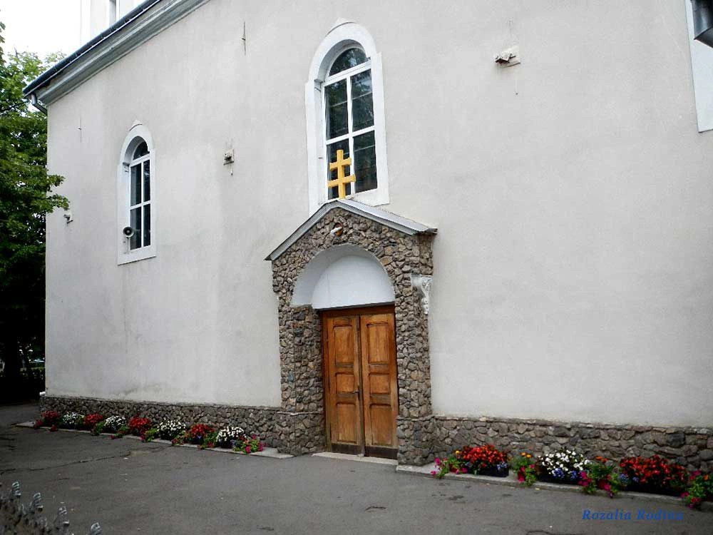 Виноградов