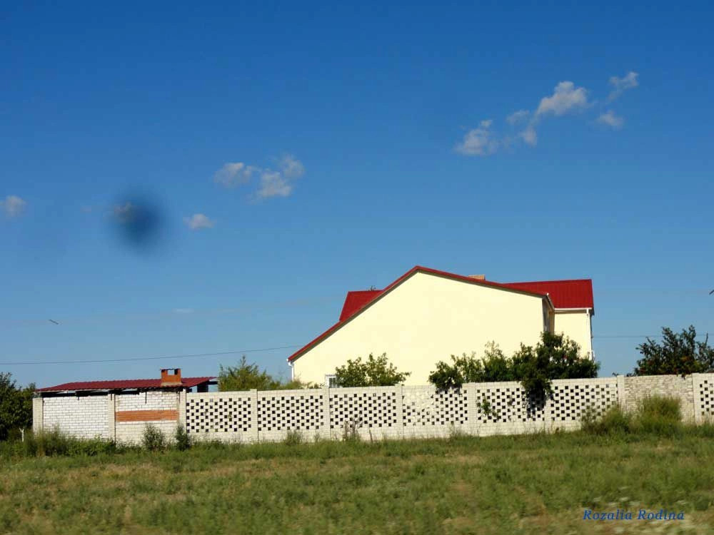 Каролино-Бугаз