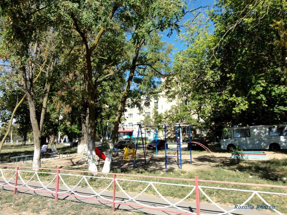 Каролино-Бугаз