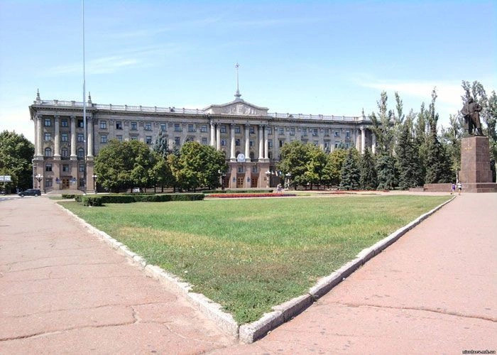 Николаев