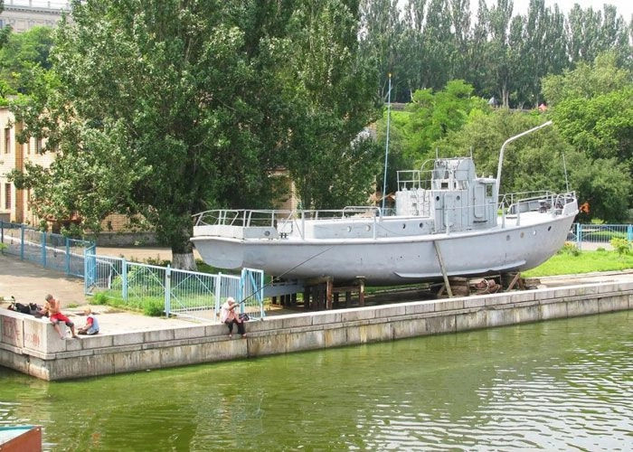 Николаев