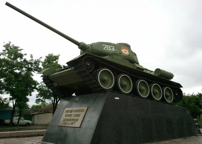 Николаев