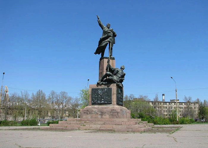 Николаев