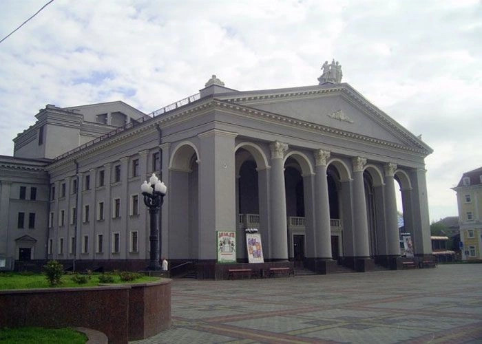 Ровно