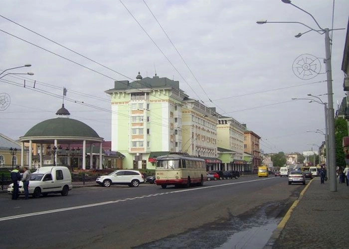 Ровно