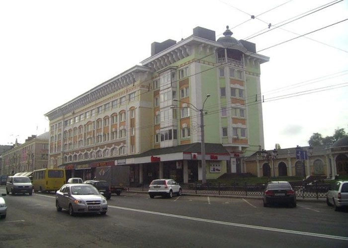 Ровно