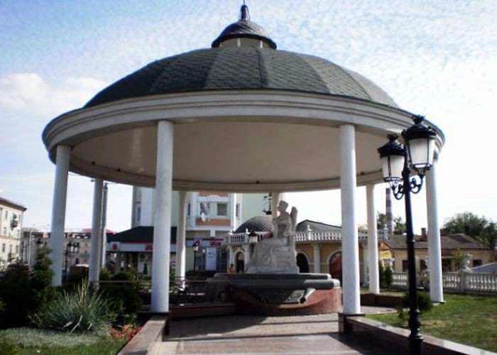 Ровно