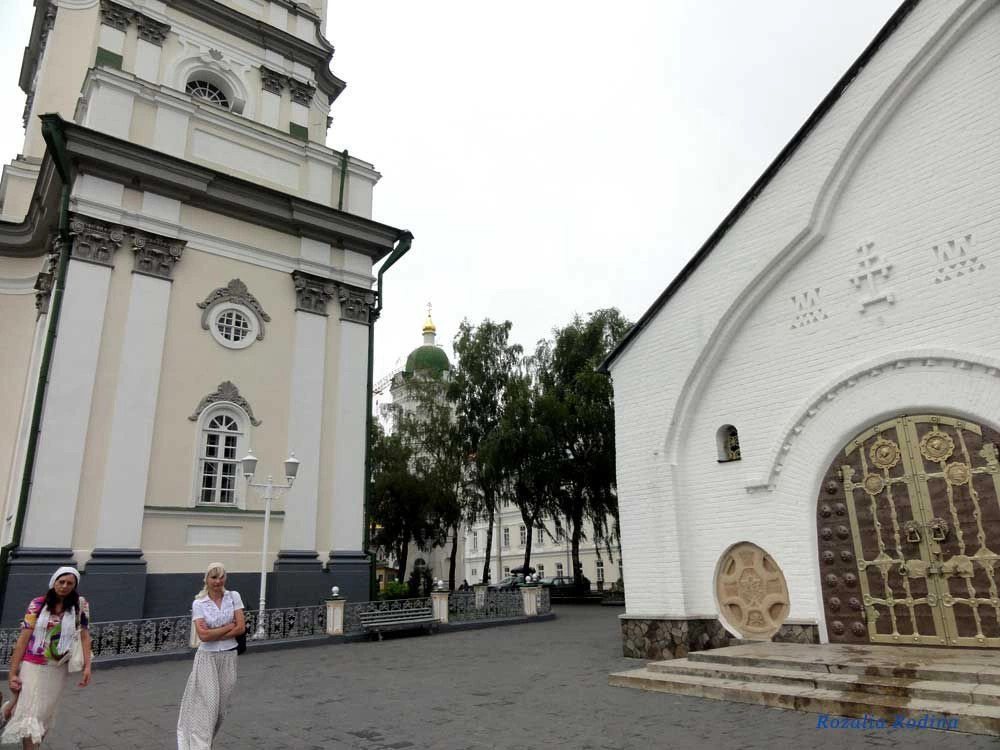 Почаев