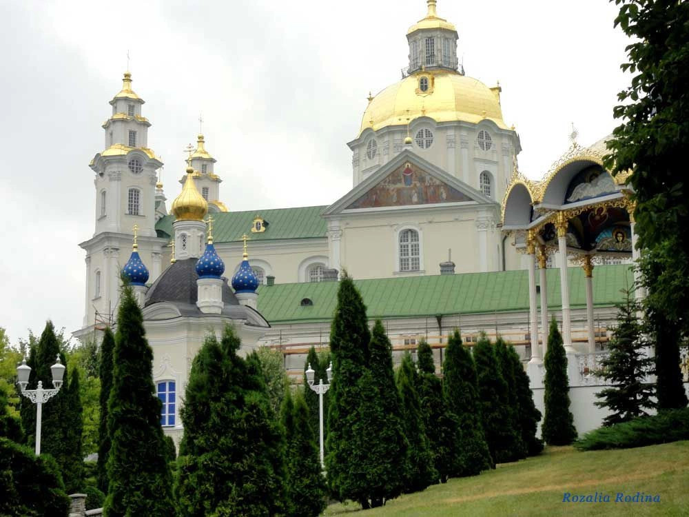 Почаев