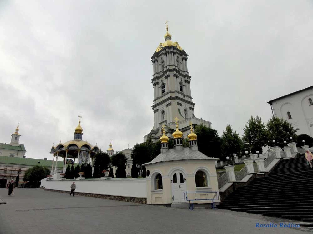Почаев