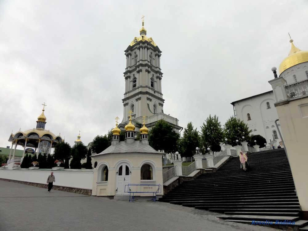 Почаев