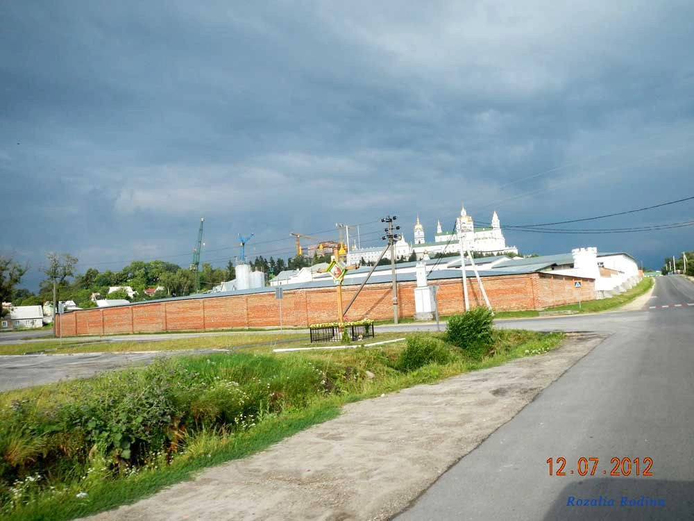 Почаев