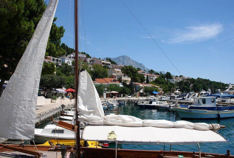 Брела