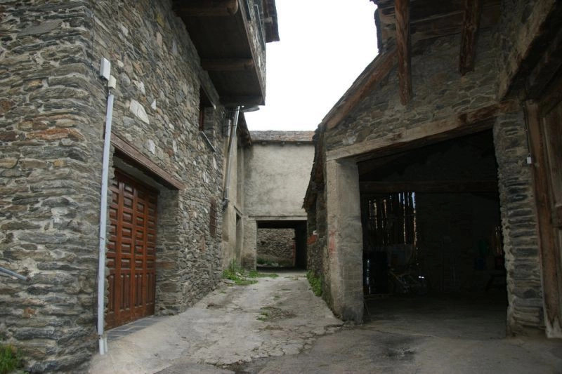 Паррокия Энкамп