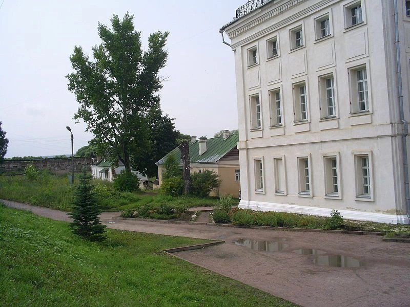 Полотняный Завод