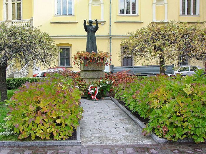 Краков