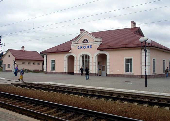 Сколе
