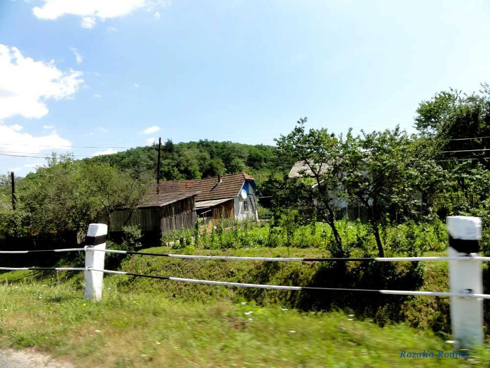 Комаровка (Монастырисский р-н)