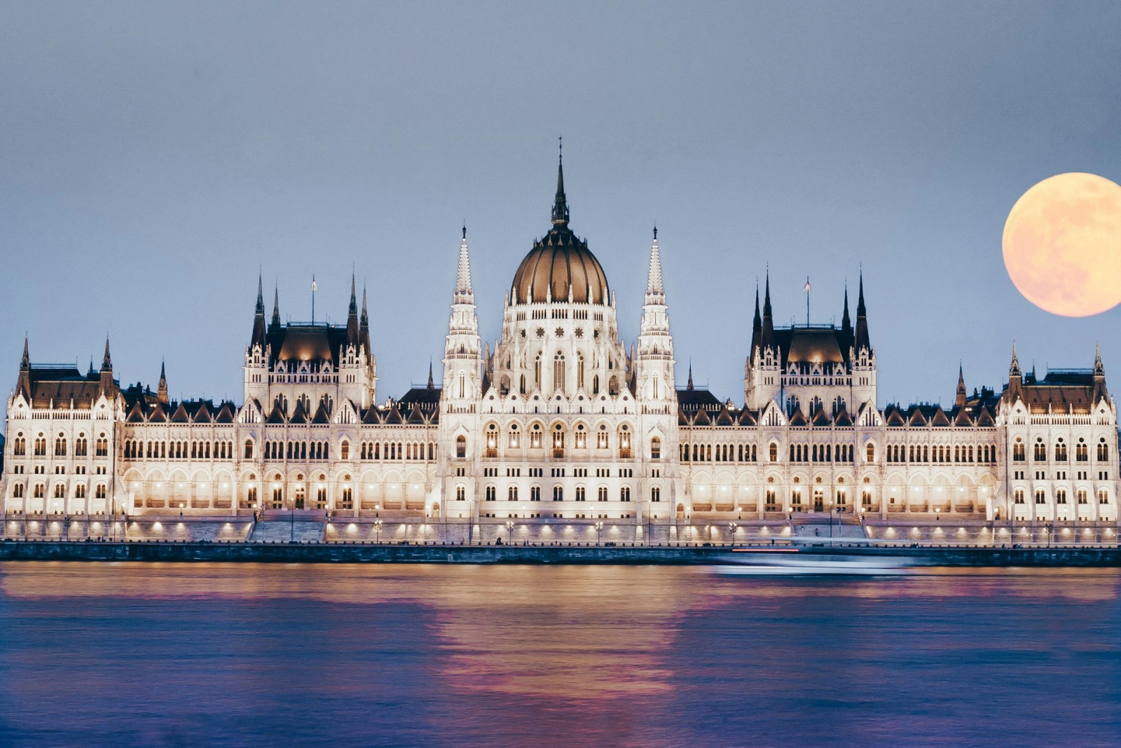 Будапешт