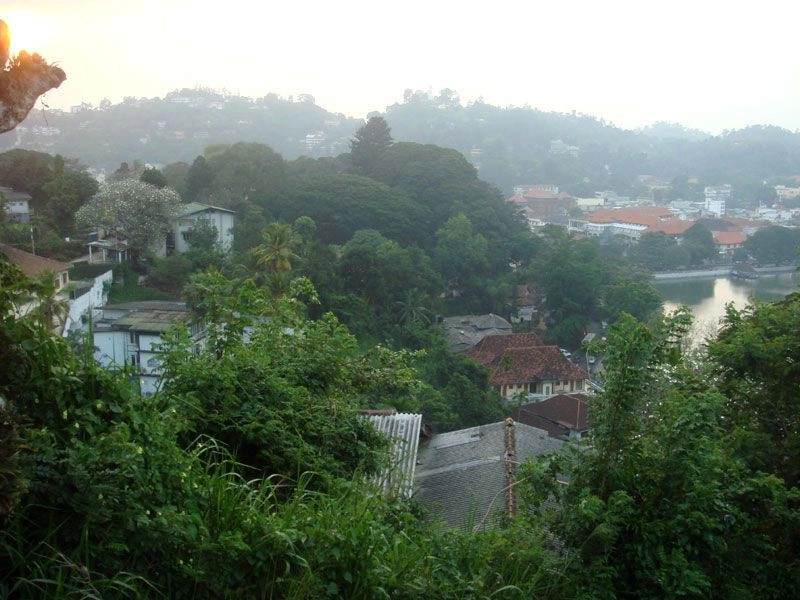Канди город