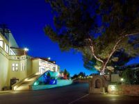  Labranda Miraluna Village